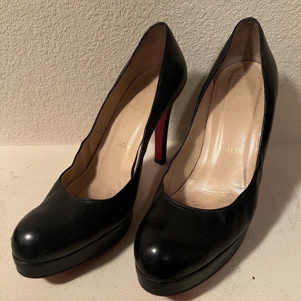 COPY - Christian louboutin classic heels